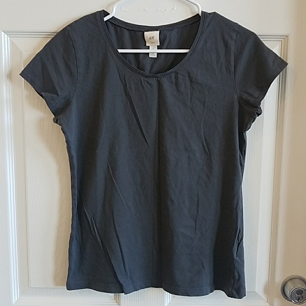 H&M Gray Top